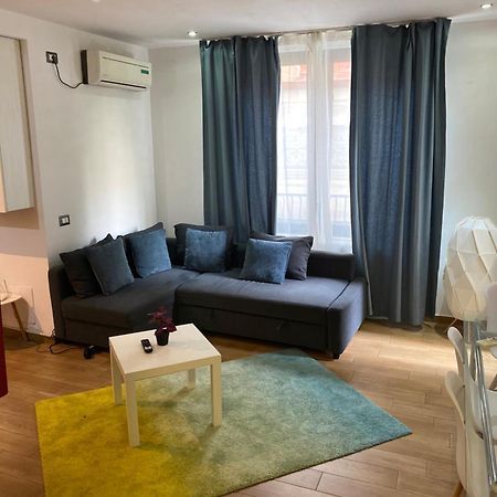 Royal Suite Unirii-2 Bdr Apartment ブカレスト エクステリア 写真