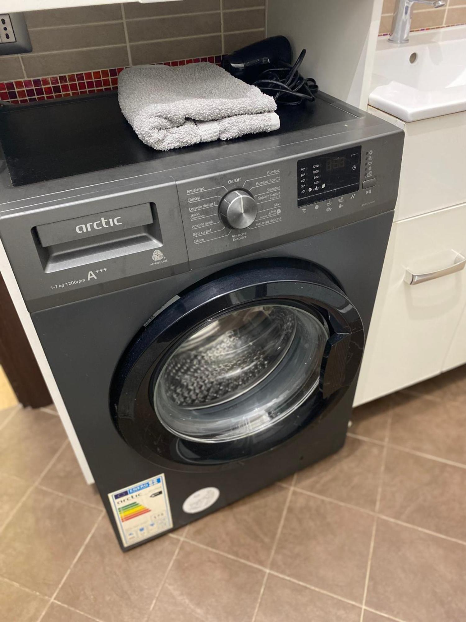 Royal Suite Unirii-2 Bdr Apartment ブカレスト エクステリア 写真
