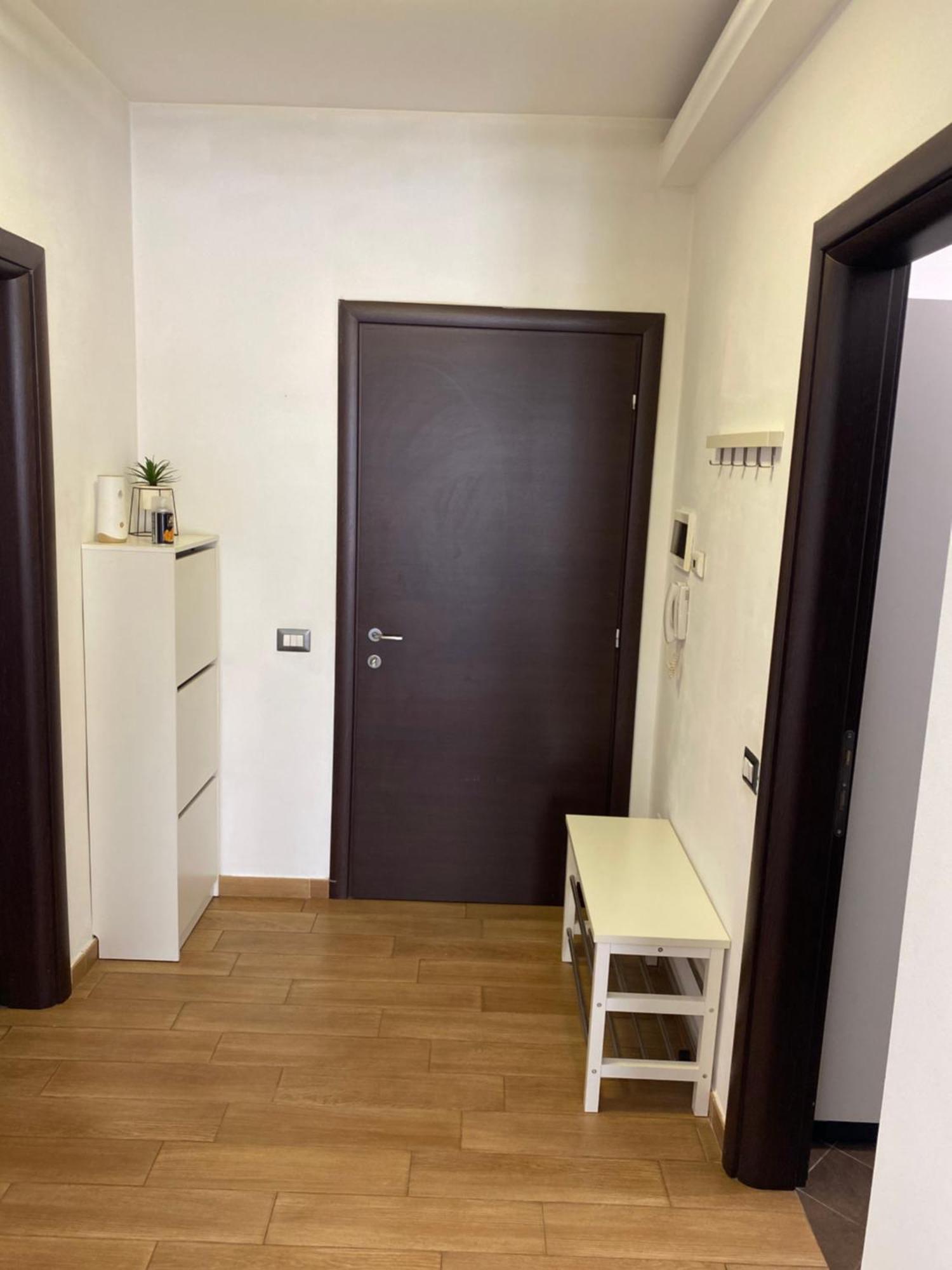 Royal Suite Unirii-2 Bdr Apartment ブカレスト エクステリア 写真