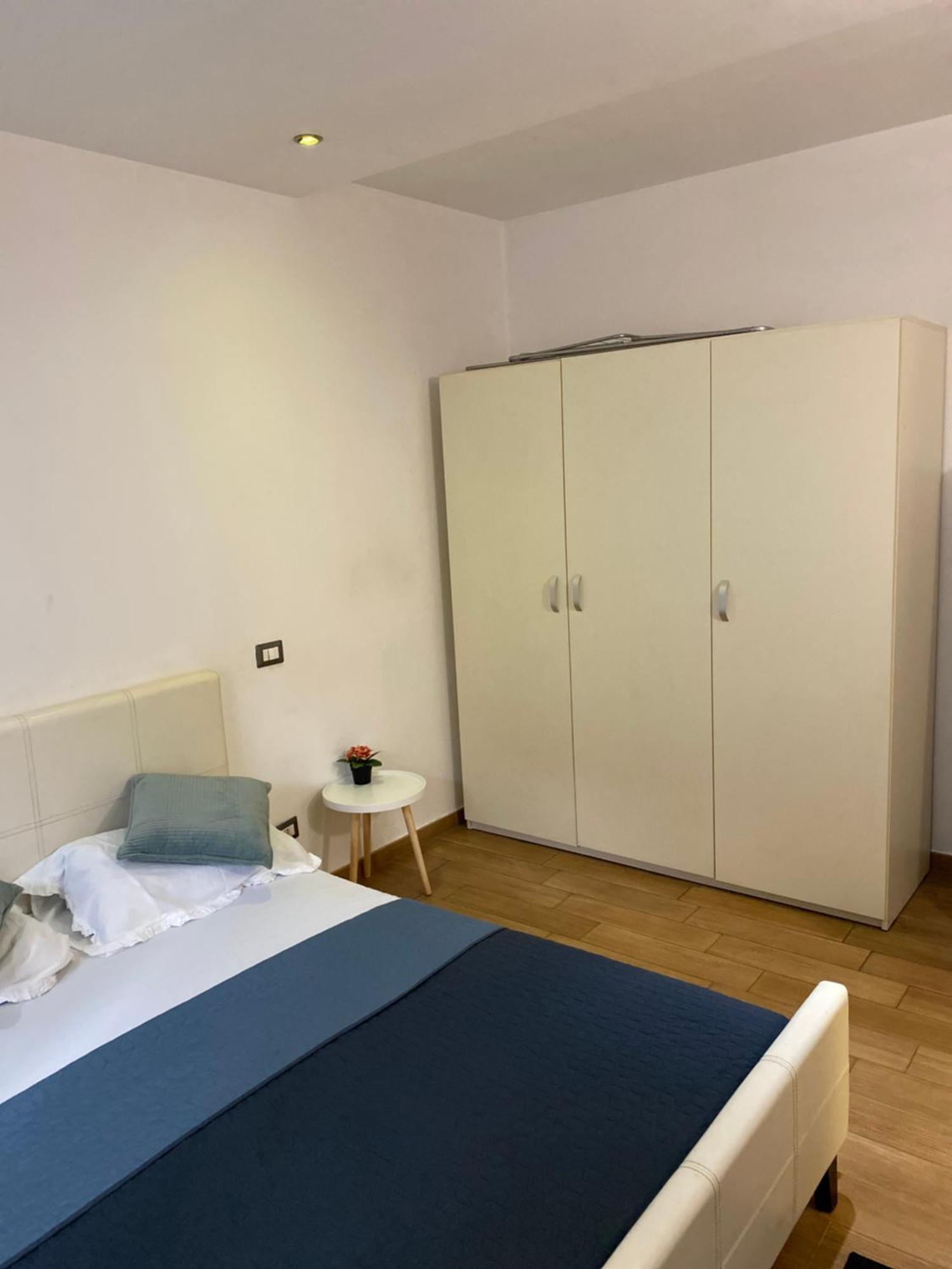 Royal Suite Unirii-2 Bdr Apartment ブカレスト エクステリア 写真